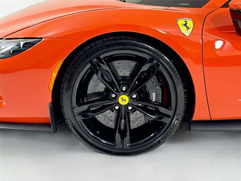 Used 2024 Ferrari 296 GTS image 40