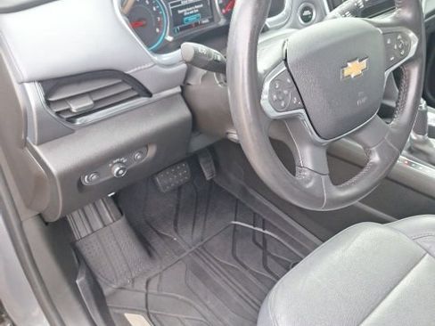 Used 2019 Chevrolet Traverse Premier w/ Driver Confidence II Package image 12