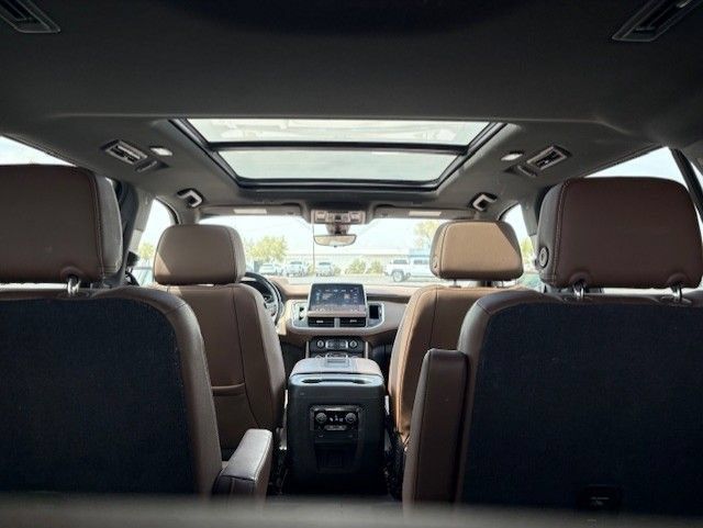 Used 2021 Chevrolet Tahoe High Country w/ Premium Package AWD/4WD image 11