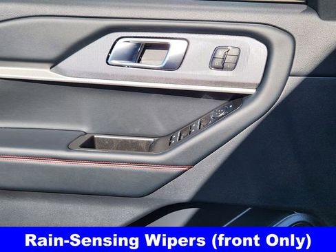 New 2026 Ford Explorer ST-Line w/ ST-Line Street Pack image 22