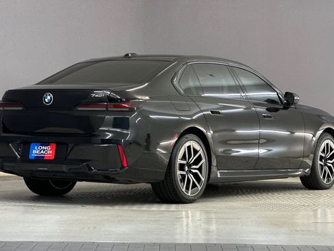 Certified 2023 BMW 740i w/ Parking Assistance Package image 8