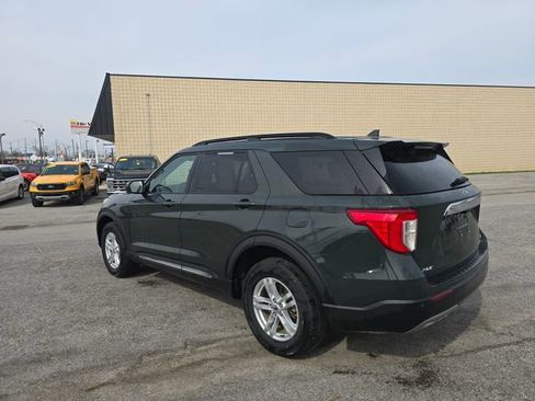 Used 2023 Ford Explorer XLT w/ Equipment Group 202A image 7