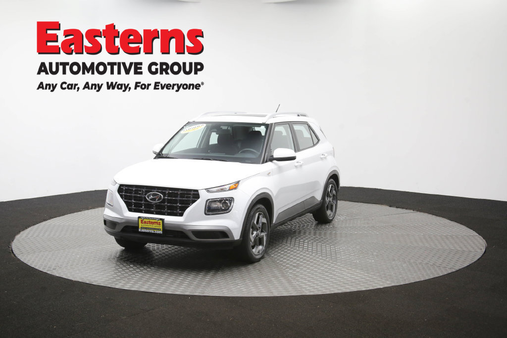 Used 2025 Hyundai Venue SEL FWD image 58