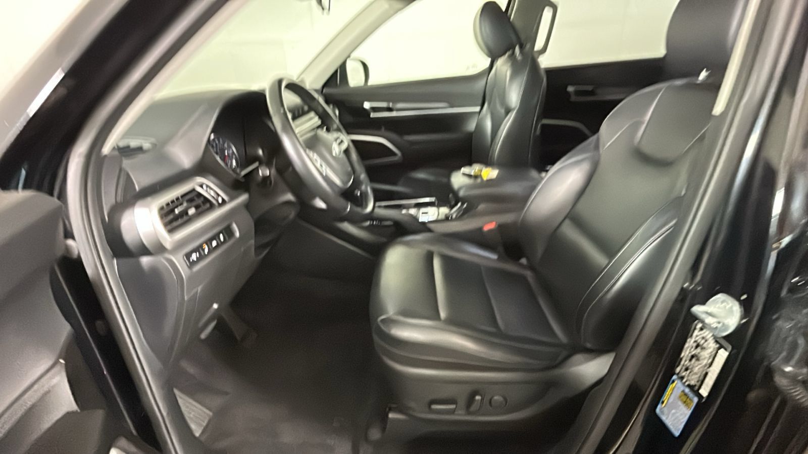 Used 2021 Kia Telluride S AWD/4WD image 14