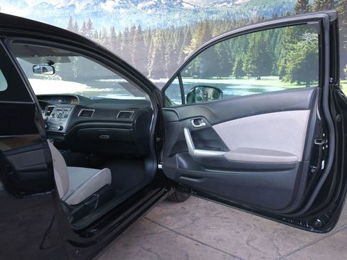 Used 2014 Honda Civic LX image 31