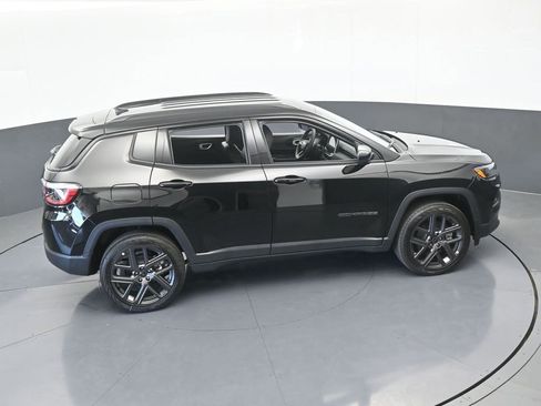 New 2026 Jeep Compass Latitude image 47