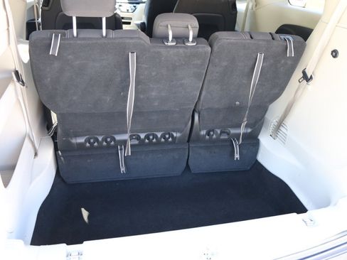 Used 2023 Chrysler Voyager LX FWD image 30