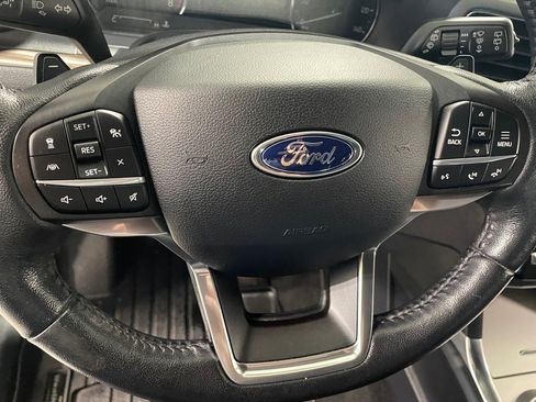 Used 2020 Ford Explorer Limited image 36