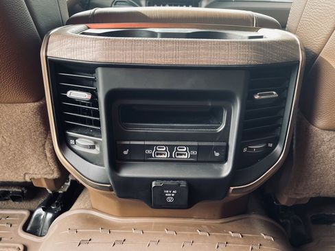 Used 2023 RAM 3500 Limited image 24