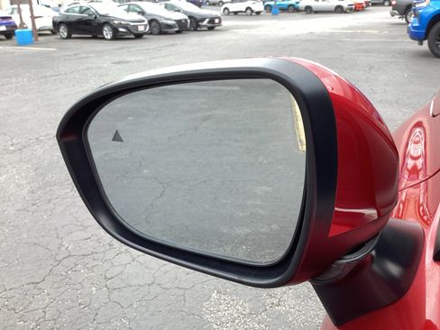 Used 2022 Mitsubishi Outlander SE image 34