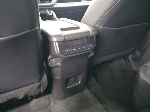 Used 2025 Toyota Grand Highlander AWD image 27