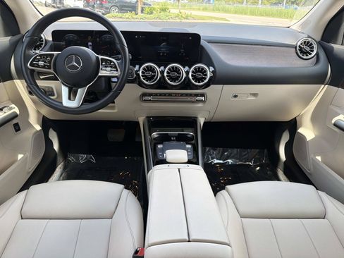 Certified 2023 Mercedes-Benz GLA 250 4MATIC image 13