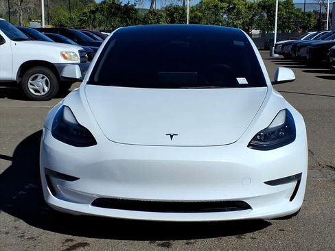 Used 2022 Tesla Model 3 Long Range AWD/4WD image 2