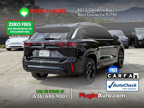 Used 2026 Volkswagen Tiguan SEL R-Line AWD/4WD image 4