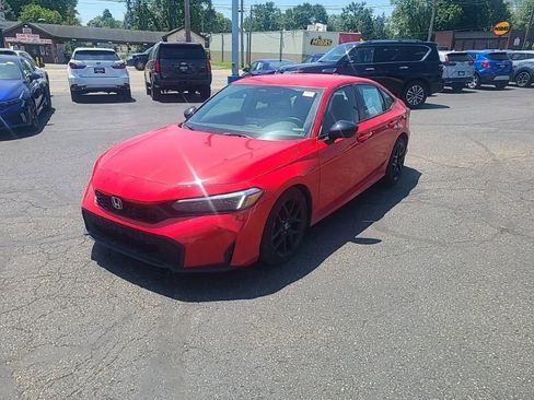 Used 2025 Honda Civic Sport image 2