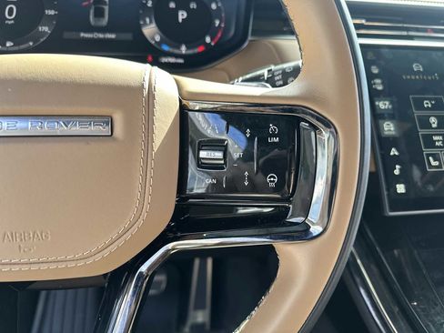Used 2025 Land Rover Range Rover Sport Autobiography image 20