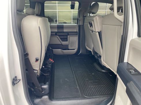 Used 2022 Ford F250 XL w/ Power Equipment Group AWD/4WD image 30