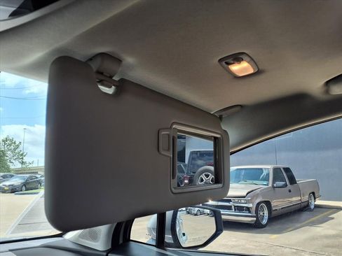 Used 2026 Kia Sportage EX w/ EX Panorama Roof Package image 27