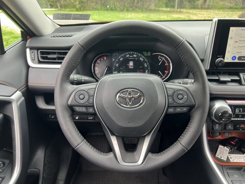 Used 2024 Toyota RAV4 Adventure w/ Convenience Package image 21