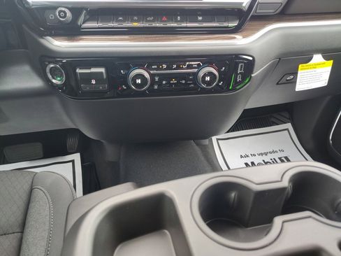 New 2026 Chevrolet Silverado 1500 LT image 15