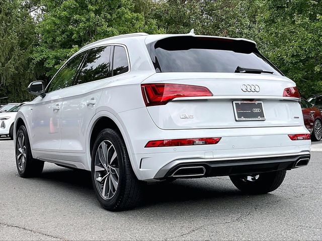 Used 2023 Audi Q5 2.0T Premium Plus w/ Premium Plus Package AWD/4WD image 3