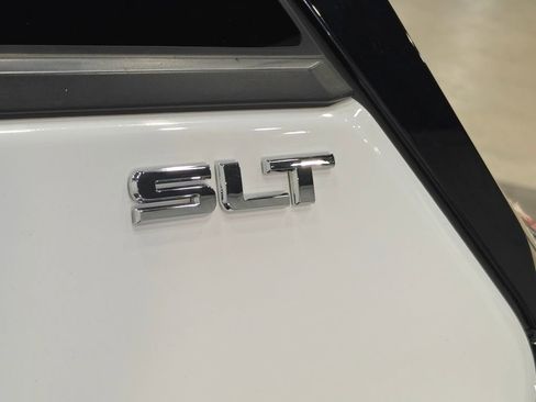 Used 2020 GMC Terrain SLT w/ GMC Pro Grade Package AWD/4WD image 50