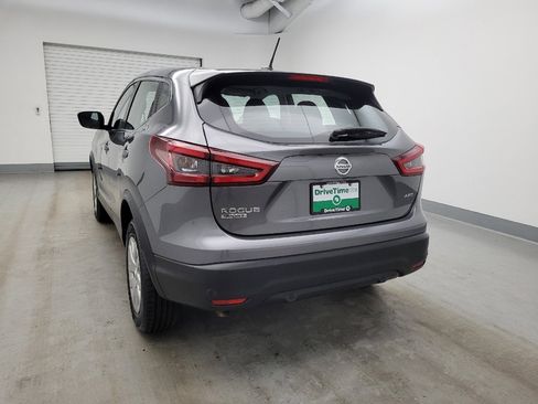 Used 2020 Nissan Rogue Sport S image 6