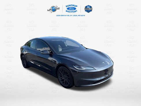 Used 2025 Tesla Model 3 RWD image 9