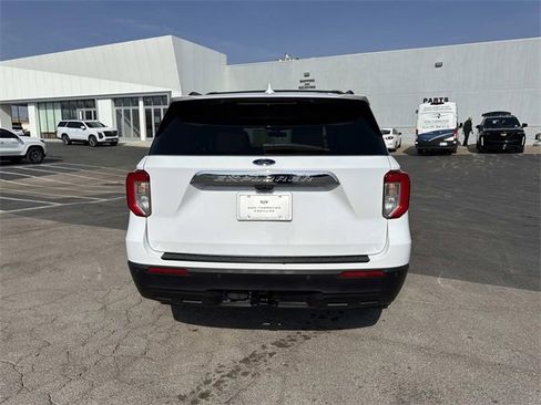 Used 2020 Ford Explorer XLT w/ Class III Trailer Tow Package image 3