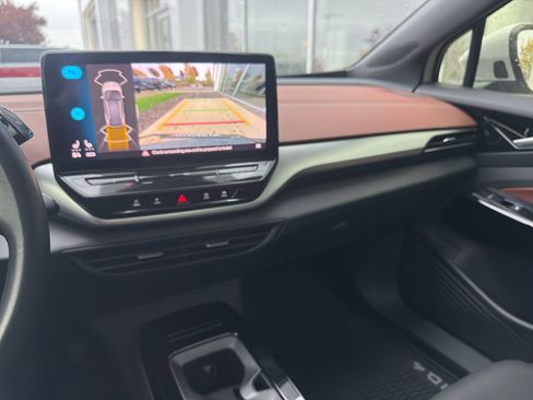 Used 2021 Volkswagen ID.4 Pro S w/ Gradient Package image 12