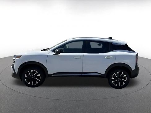 Used 2026 Nissan Kicks SV w/ Cold Weather Package AWD/4WD image 10