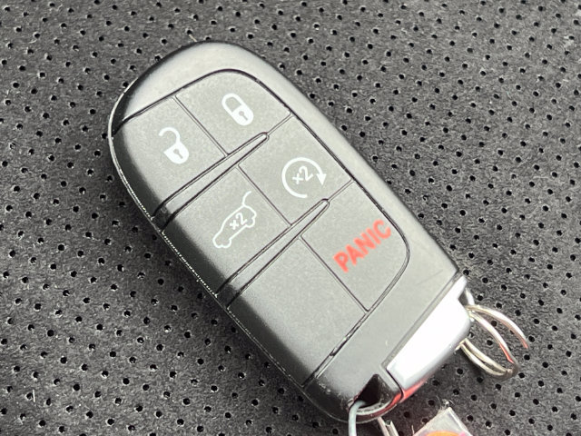 Used 2025 Dodge Durango GT AWD/4WD image 39
