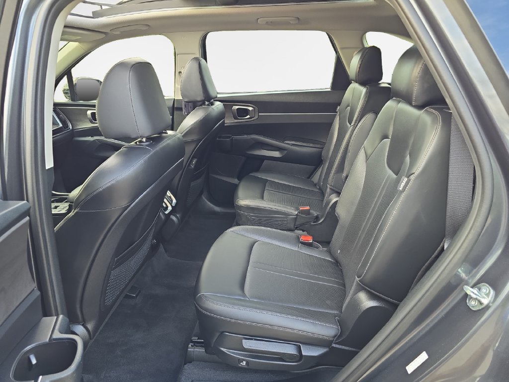 Used 2024 Kia Sorento X-Line EX AWD/4WD image 24