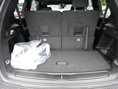 New 2024 Jeep Grand Cherokee L Laredo image 6