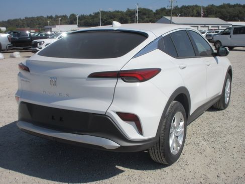 New 2026 Buick Envista Preferred image 5