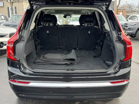 Certified 2025 Volvo XC90 B5 Plus image 5