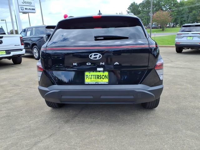 Used 2025 Hyundai Kona SEL FWD image 3