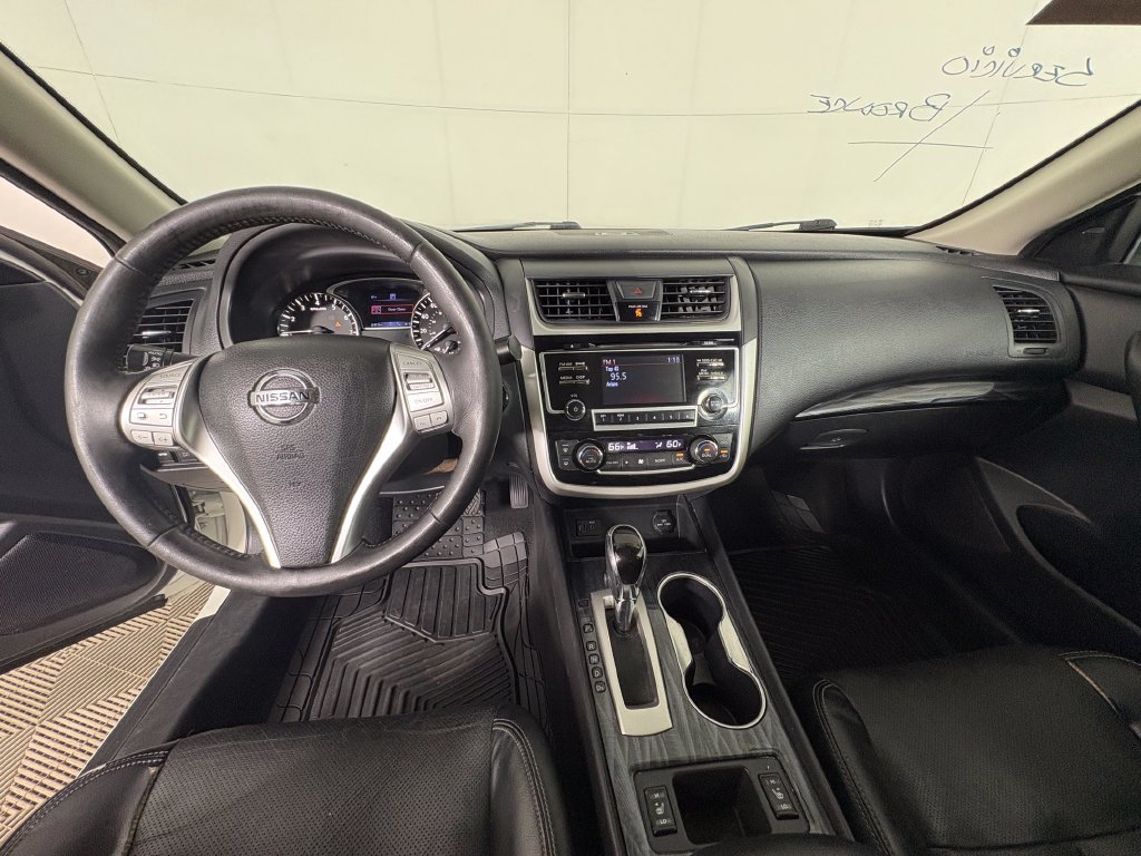 Used 2018 Nissan Altima 2.5 SL FWD image 8