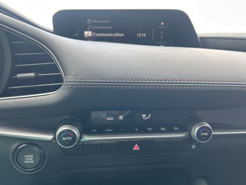 Used 2024 MAZDA MAZDA3 s image 13