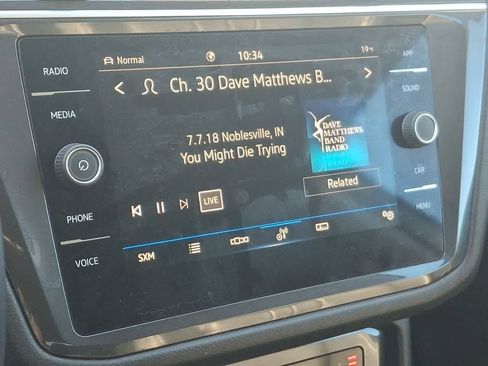 Used 2024 Volkswagen Tiguan SE image 20