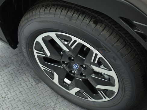 New 2025 Subaru Forester Premium image 10