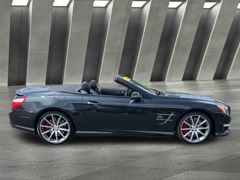 Used 2016 Mercedes-Benz SL 63 AMG image 4