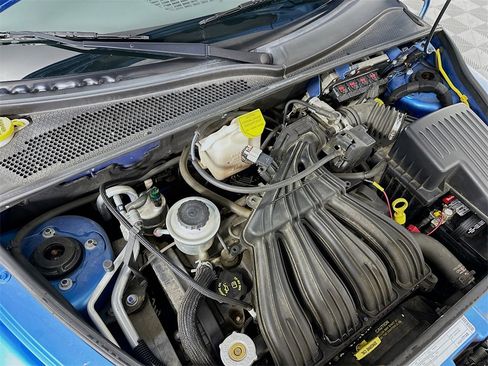 Used 2009 Chrysler PT Cruiser LX image 25