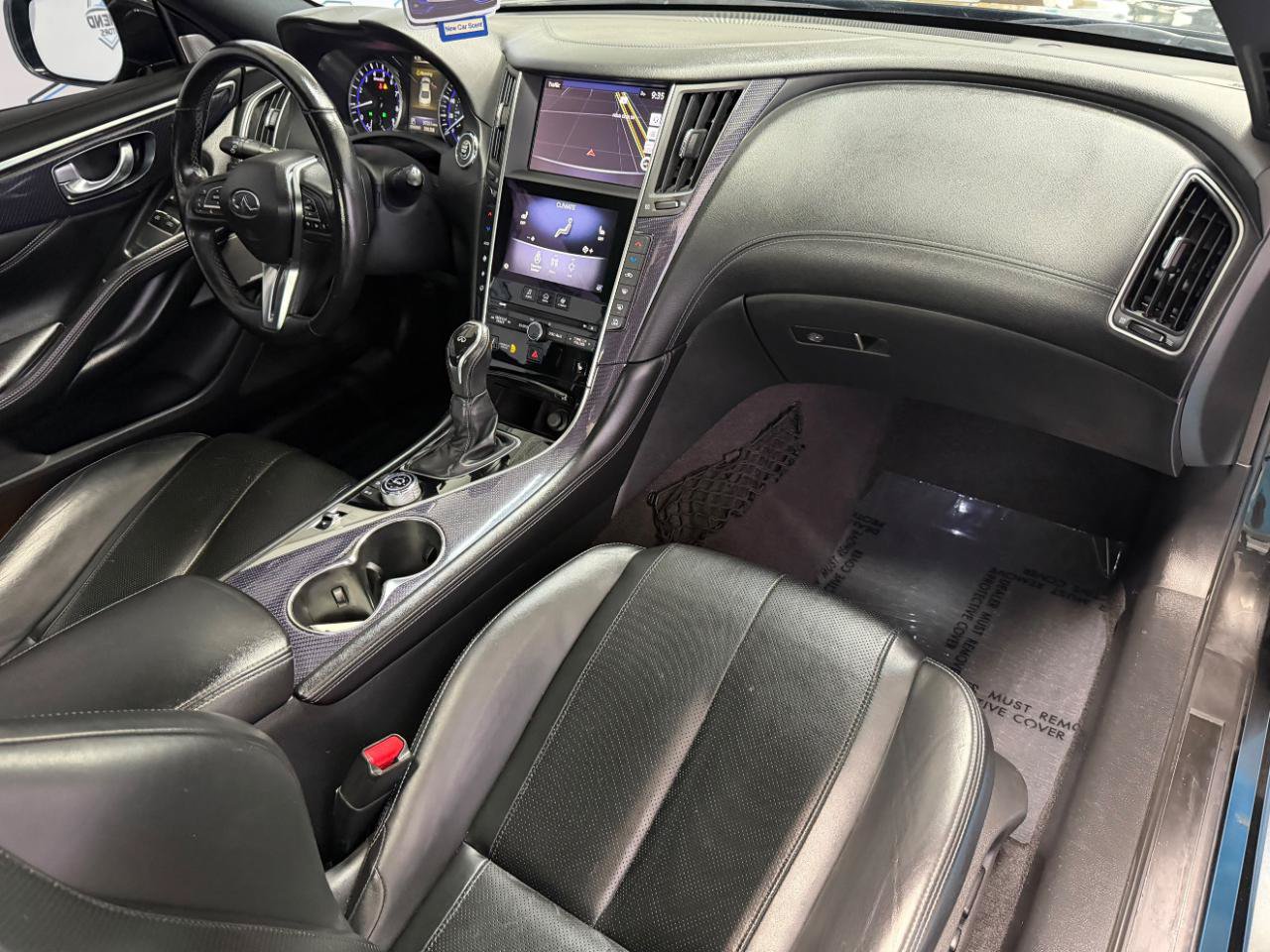 Used 2017 INFINITI Q60 Red Sport 400 AWD/4WD image 23