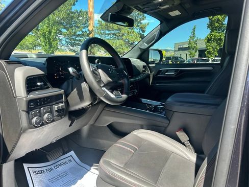 Used 2025 Chevrolet Tahoe RST w/ Comfort Package AWD/4WD image 24