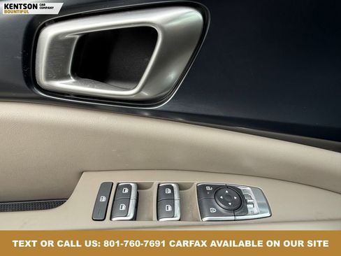 Used 2025 Kia Carnival image 22