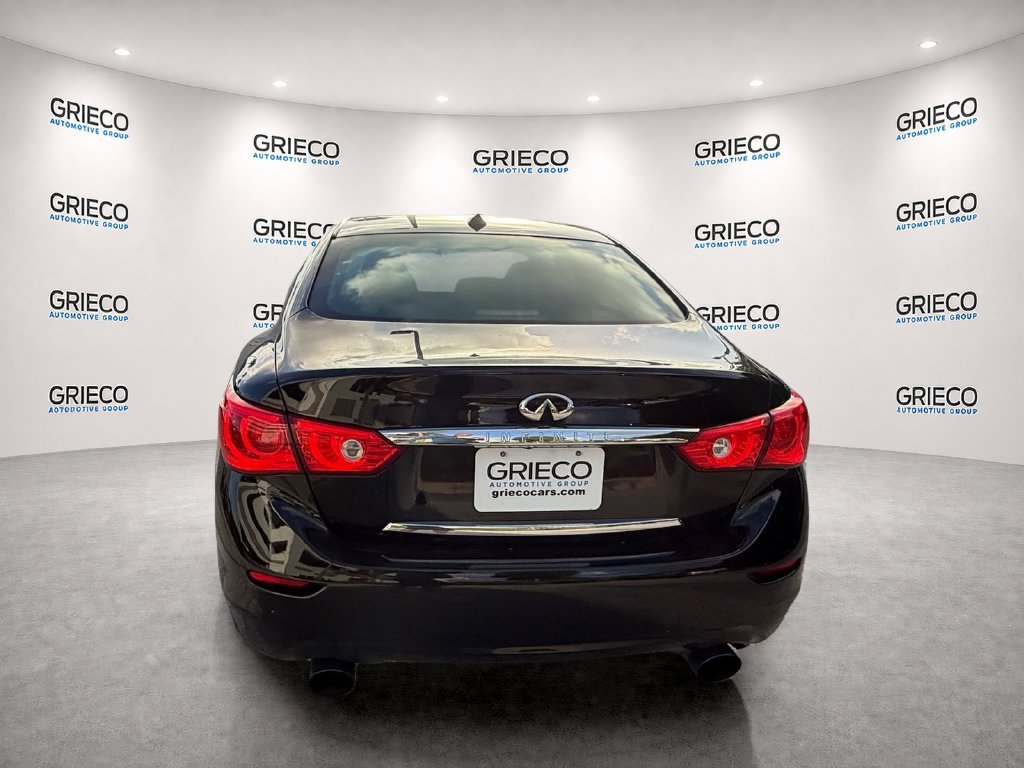 Used 2017 INFINITI Q50 Signature Edition w/ Cargo Package (L95) RWD image 6