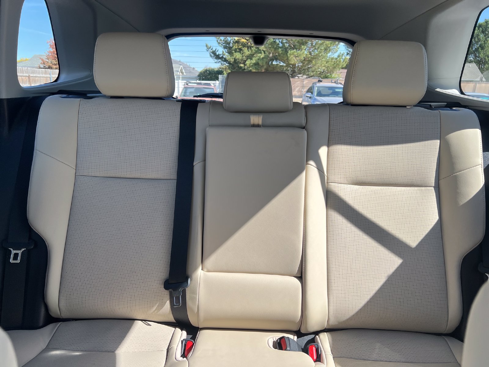 Used 2026 Toyota RAV4 Limited AWD/4WD image 19
