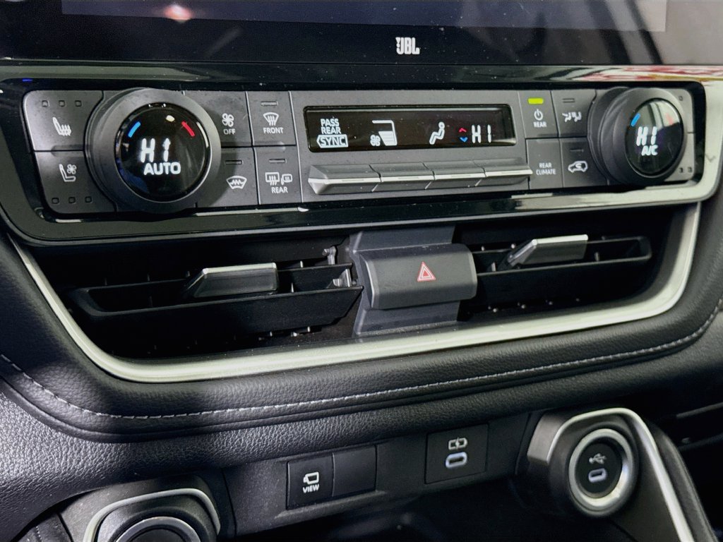 Certified 2024 Toyota Grand Highlander AWD Hybrid image 8