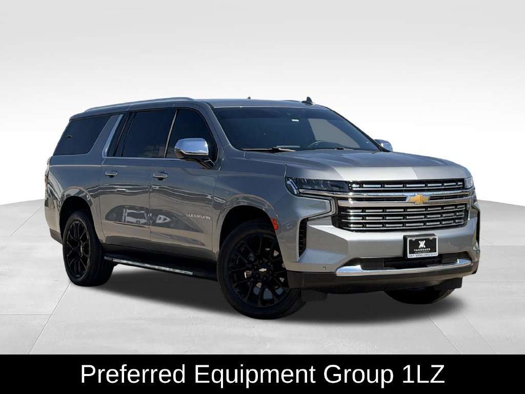 Used 2023 Chevrolet Suburban Premier RWD image 2